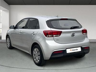 Usado Kia Rio 84 CV (61 kW) 2020 Gris