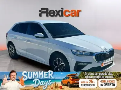 Usado Skoda Scala Selection 115 CV (84 kW) 2025 Blanco Utilitario