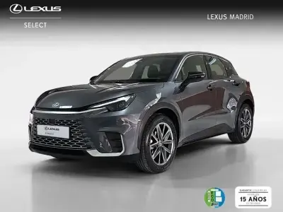 Usado Lexus LBX 136 CV (100 kW) 2025 Gris SUV