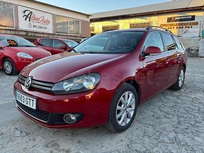 Usado VW Golf VI Sport 140 CV (102 kW) 2010 Granate Utilitario