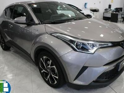 Usado Toyota C-HR Advance 122 CV (89 kW) 2019 Gris SUV