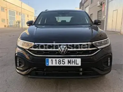 Usado VW T-Roc R-line 150 CV (110 kW) 2023 Negro SUV