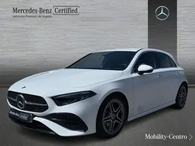 Usado Mercedes A180 116 CV (85 kW) 2024 Blanco Berlina
