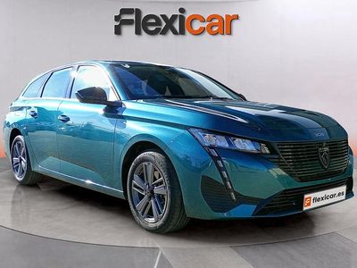 Usado Peugeot 308 SW Active 131 CV (96 kW) 2023 Verde Familiar