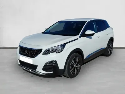 Usado Peugeot 3008 Allure 130 CV (95 kW) 2019 Blanco SUV