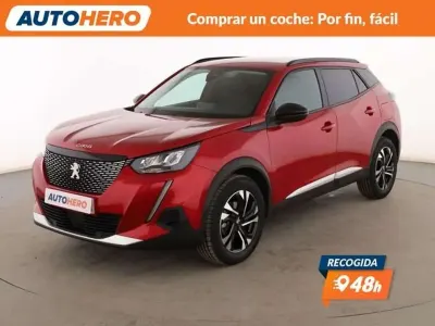 Usado Peugeot 2008 Allure 131 CV (96 kW) 2022 Rojo SUV