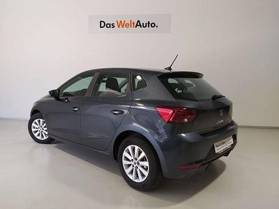 Usado Seat Ibiza Style 80 CV (58 kW) 2025 Gris