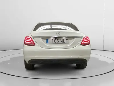 Używany Mercedes C200