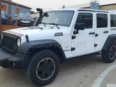 Usado Jeep Wrangler Unlimited Sahara 200 CV (147 kW) 2012 Blanco SUV