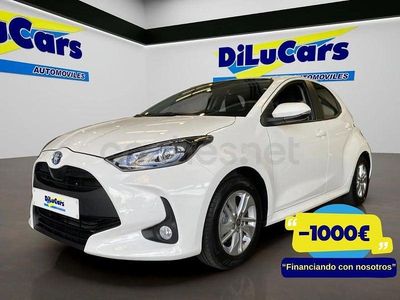 Usado Toyota Yaris Hybrid Business Edition 116 CV (85 kW) 2022 Blanco Berlina