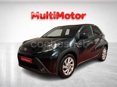 Gris / plata Usado 2022 Toyota Aygo X-play Utilitario | 12.990 € (Precio justo)