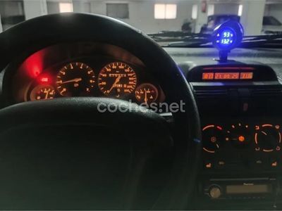 Azul Usado 1998 Opel Tigra Coupe | 2900 €