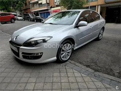 Usado Renault Laguna III Dynamique 140 CV (102 kW) 2012 Etiqueta eco (azul/verde) Berlina