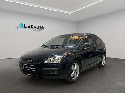 Używany Ford Focus Sport 115 KM (84 kW) 2006 Zielony Hatchback
