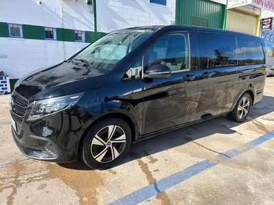 Usado Mercedes V220 163 CV (119 kW) 2024 Negro Monovolumen