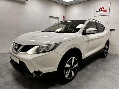 Usado Nissan Qashqai N-Connecta 110 CV (80 kW) 2016 Blanco SUV