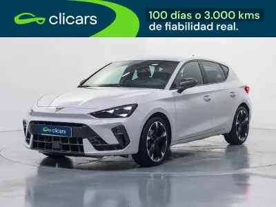 Usado Cupra Leon 150 CV (110 kW) 2025 Blanco Berlina