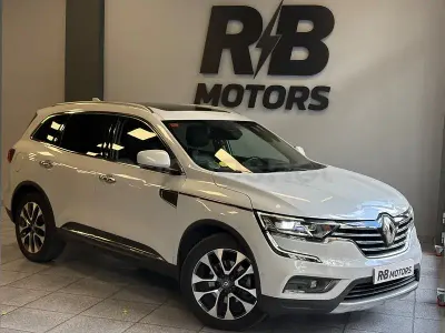Usado Renault Koleos Zen 177 CV (130 kW) 2017 Blanco SUV