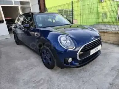 Usado Mini Cooper D Clubman 150 CV (110 kW) 2017 Azul Familiar