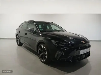 Usado Cupra Leon 150 CV (110 kW) 2024 Negro Berlina