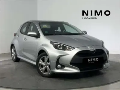 Usado Toyota Yaris Active 116 CV (85 kW) 2025 Utilitario