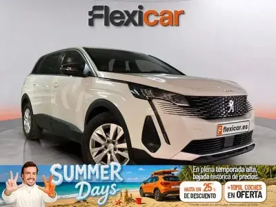 Usado Peugeot 5008 Active 130 CV (95 kW) 2021 Blanco SUV