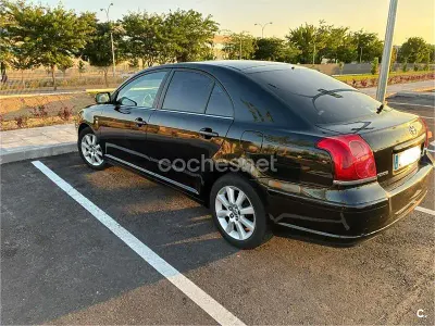 Occasion Toyota Avensis Sol 116 PK (85 kW) 2004 Zwart Sedan