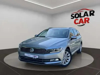 Usado VW Passat Advance 120 CV (88 kW) 2015 Gris Familiar