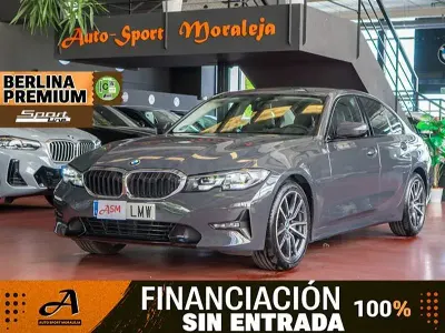 Usado BMW 318 Executive 150 CV (110 kW) 2020 Gris / plata Berlina