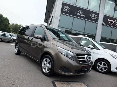 Mercedes V250