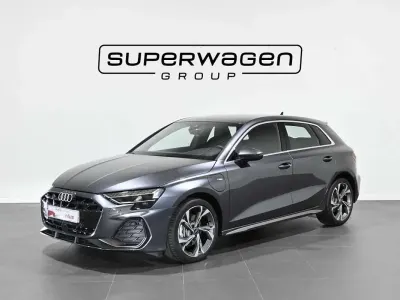 Usado Audi A3 Sportback e-tron S-Line 204 CV (150 kW) 2025 Gris Utilitario