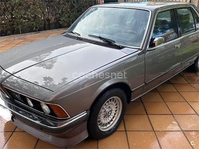 Gris / plata Usado 1982 BMW 735 Berlina | 10.000 €