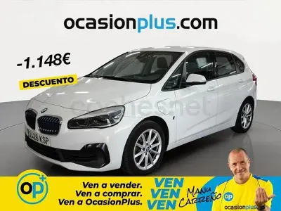 Usado BMW 225 Active Tourer iPerformance 224 CV (164 kW) 2018 Blanco Monovolumen