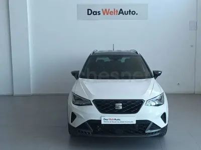 Usado Seat Arona Style 116 CV (85 kW) 2024 Blanco SUV