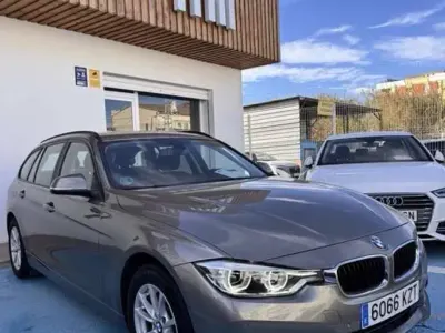 Usado BMW 318 150 CV (110 kW) 2019 Gris Familiar
