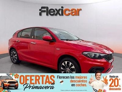 Usado Fiat Tipo Lounge 95 CV (69 kW) 2020 Rojo Familiar