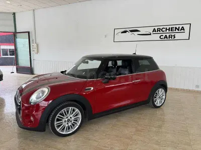 Usado Mini Cooper D 116 CV (85 kW) 2016 Granate Utilitario