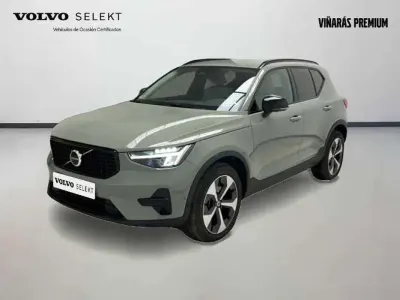 Usado Volvo XC40 Plus 197 HP (144 kW) 2022 Verde SUV