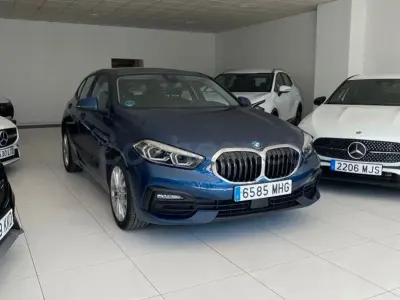 Occasion BMW 118 Comfort Edition 136 ch (100 kW) 2023 Bleue Citadine