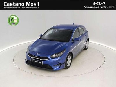 Usado Kia Ceed 101 CV (74 kW) 2023 Azul Utilitario