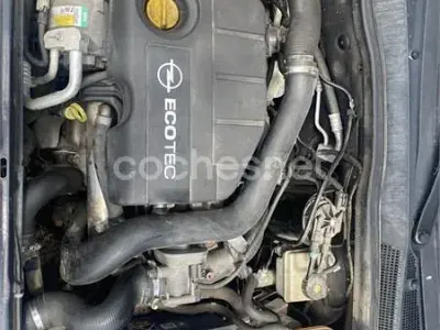Usado Opel Astra Cosmo 100 HP (73 kW) 2006 Cinzento Sedan
