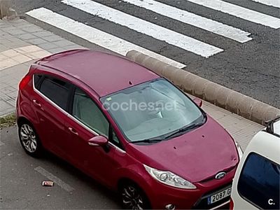 Granate Usado 2008 Ford Fiesta Ghia Berlina | 5500 € (Caro)