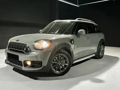 Usado Mini Cooper S Countryman 224 CV (164 kW) 2017 Gris / plata SUV