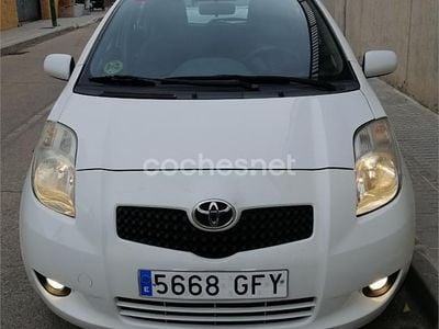 Occasion Toyota Yaris 90 PK (66 kW) 2008 Wit Hatchback