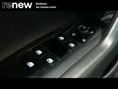 Usado VW Taigo R-line 110 CV (80 kW) 2024 Gris SUV
