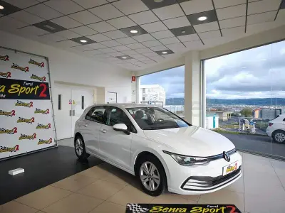 Usado VW Golf VIII 115 CV (84 kW) 2021 Blanco Berlina