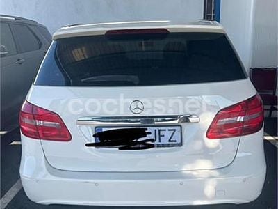 Mercedes B180