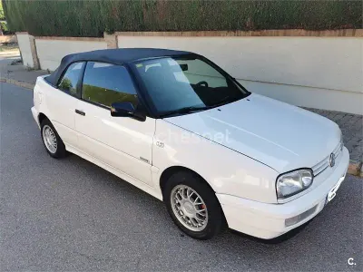 Usado VW Golf Cabriolet 90 CV (66 kW) 1995 Blanco Descapotable