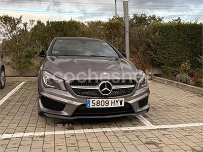 Gris / plata Usado 2014 Mercedes CLA220 AMG line Berlina | 15.900 € (Precio justo)