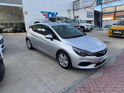 Gris Usado 2021 Opel Astra Design & Tech Utilitario | 14.500 €